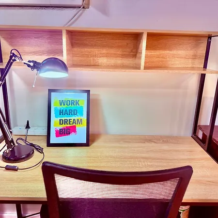 Corner Studio In Ermita Manila Near Us Embassy And Slmec